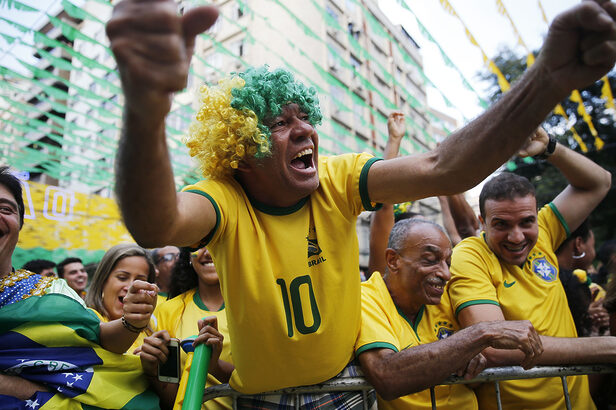 Torcedores estão propensos a mudar o hábito de consumo durante a Copa do Mundo (Crédito: Focus-Pix-shutterstock)