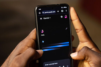 Acesso a chatbots de IA no Brasil aumenta, mostra relatório