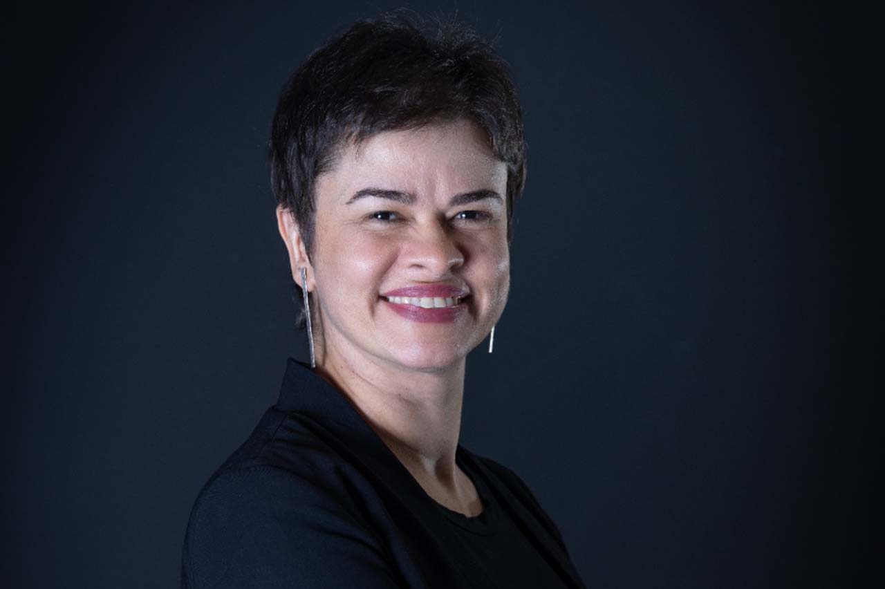 Adriana Girão é a nova líder de marketing da Stellantis