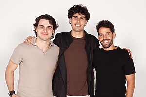Enzo Bortoleto, Gabriel Bortoleto e Bernardo Dinardi apresentam house de experiência para Fórmula 1 (Crédito: Divulgação)
