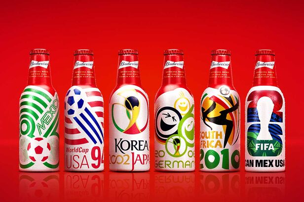 Marcas investem em itens colecionáveis para celebrara a Copa do Mundo (Crédito: Divulgação)