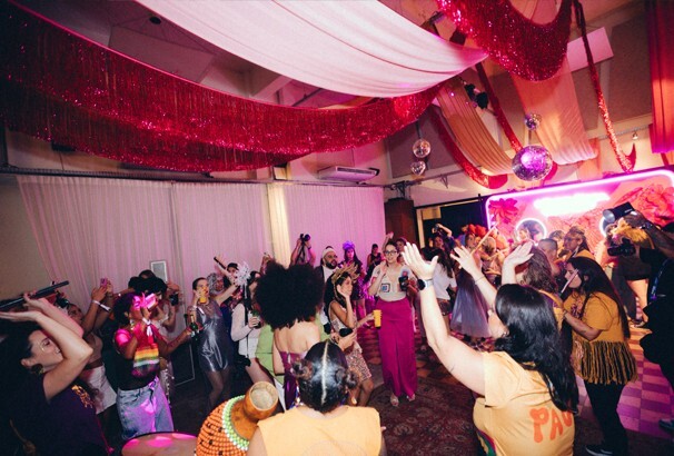 Espaço permite diferentes configurações e intervenções visuais