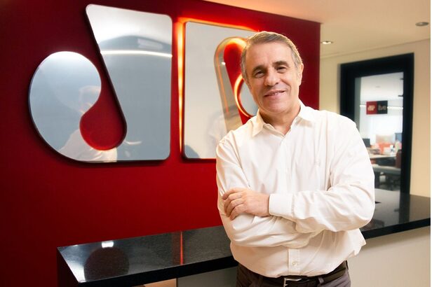 Fernando Pelegio - Diretor Artístico e de Programação Jovem Pan (Crédito: Simone Arruda/Divulgação)