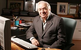 Oswaldo Mendes lançou o livro “O sonho da Madison Avenue na Amazônia” (Crédito: Divulgação)