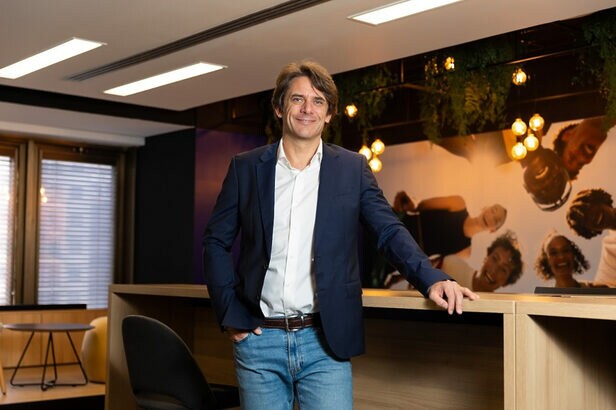 Cédric Burel, CEO da Decathlon Brasil, destaca o papel do País como mercado estratégico e polo de criação para a companhia (Créditos: Divulgação)