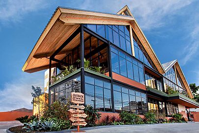 Outback será o restaurante oficial da Casa CazéTV