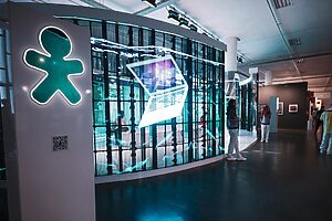 Vivo leva debate sobre uso excessivo da tecnologia para SP-Arte