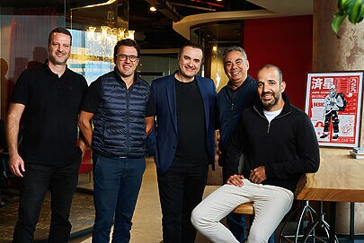 Asia volta ao segmento automotivo com Lotus Cars