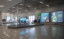 Mídia out-of-home foi a que mais cresceu, em termos de investimentos publicitários, no primeiro semestre de 2026 (Créditos: Divulgação)