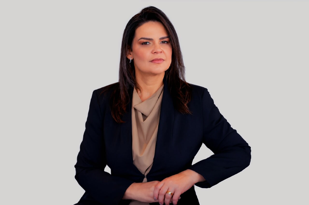 Amanda Andrade, diretora-geral das Rádios do Grupo Bandeirantes de Comunicação (Crédito: JP Mubarah)