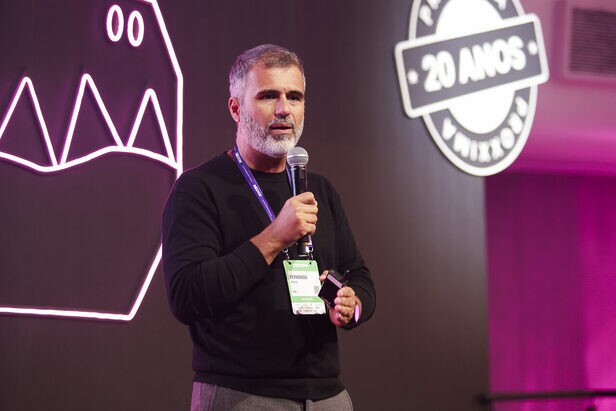 Fernando Brossi, vice-presidente de operações da C&A, no ProXXima 2026 (Créditos: Máquina da Foto)