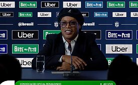 Ronaldinho Gaúcho estrela campanha da Uber no dia da convocação da seleção (Crédito: Divulgação)