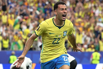 Marcas reagem após classificação do Brasil na Copa