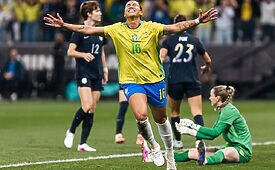 Fifa usa sede no Brasil para desenvolver uma relação mais próxima com o torcedor (Crédito: -Livia-Villas-Boas-Staff-Images-CBF)
