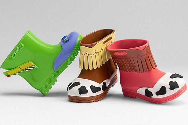 Lançamento da Melissa inspirado no universo de Toy Story 5 (Créditos: Divulgação)