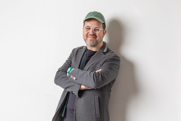 Elman será responsável pelo desenvolvimento e implementação de metodologias capazes de conectar criatividade, estratégia, PR, Public Affairs, mídia e inteligência de mercado em uma arquitetura orientada por IA. (Crédito: Divulgação)