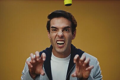 Cafú e Kaká promovem filme “Minions & Monstros”