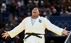 Beatriz Souza é uma das personalidades do projeto Mutirão Olímpico (Crédito: Catherine-Steenkeste-GettyImages)