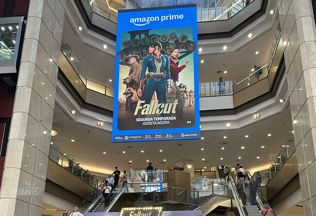 Com a Helloo, Amazon Prime levou a série Fallout a shoppings e aeroportos com mensagens adaptadas a cada ambiente
