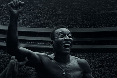 Elo homenageia torcida com última carta autoral de Pelé