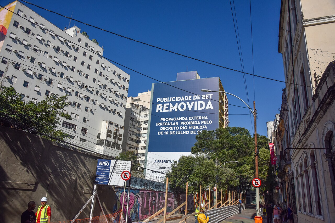 Central do Outdoor se preocupa com veto de bets no OOH