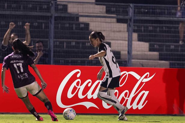 Acordo com a Coca-Cola contempla as temporadas 2026 e 2027 das competições chanceladas pela CBF (Crédito: Divulgação)
