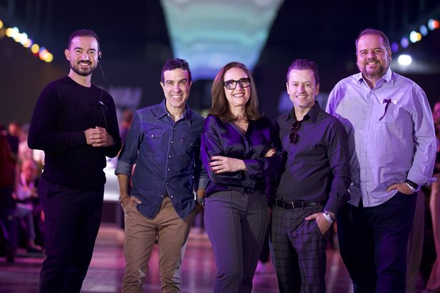 Diretores Lampada.ag (da esquerda para a direita): Kleber Prado, Zé Cardoso, Cristiane Strutzel, Lutti Colautto e Emerson Rinaldi (Crédito: Divulgação)