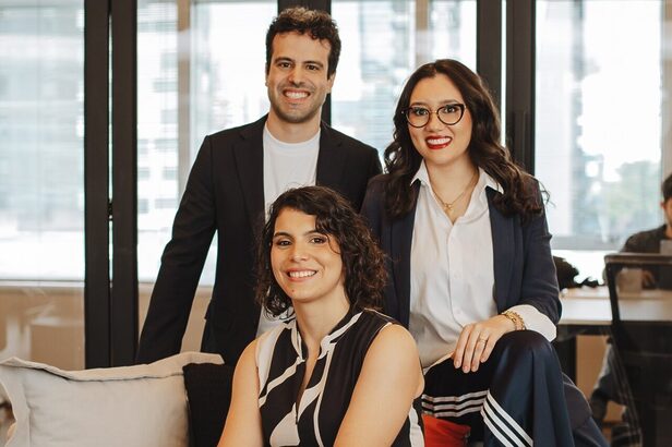 Renato Leite, Caroline Ramos e Marina Garrote (Créditos: Divulgação)