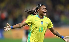Levantamento analisa a transformação do esporte no país e o comportamento dos torcedores rumo a 2027 (Crédito: Reprodução/Intagram/selecaofemininadefutebol)