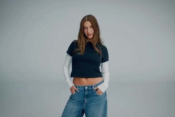 hailey bieber gap