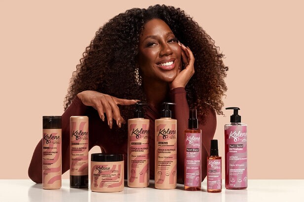 Além assinar a linha, Camilla acompanha o desenvolvimento dos produtos e mantém contato direto com consumidores e parceiros da marca (Crédito: Divulgação)