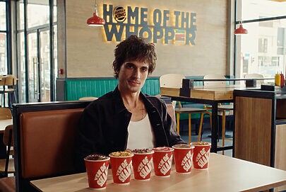 Fiuk troca herança por BK shake em campanha do Burger King