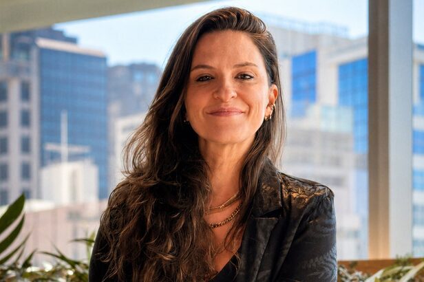 Com mais de 20 anos de experiência, Juliana D’Antino chega para comandar as entregas audiovisuais da DRUM (Crédito: Divulgação)