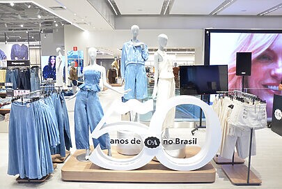 C&A celebra 50 anos com loja que reforÃ§a posiÃ§Ã£o ESG