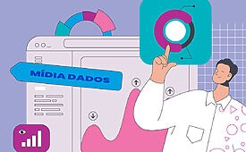 Homem analisa gráficos digitais em tela, com banner "MÍDIA DADOS" e ícone de estatísticas.