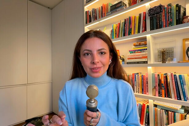 Lela Brandão, criadora do podcast Gostosas Também Choram (Créditos: Reprodução/Spotify)