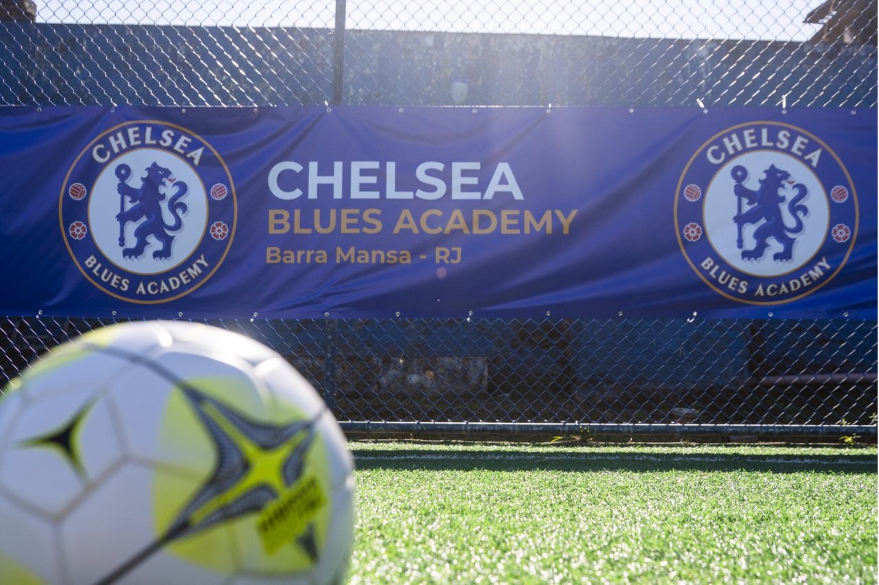 Chelsea abre primeira escola no mercado brasileiro