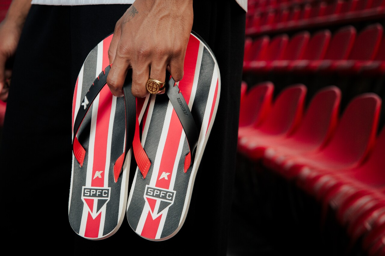 Kenner lança sua primeira parceria com um time paulista, ao lado do São Paulo FC (Créditos: Divulgação)