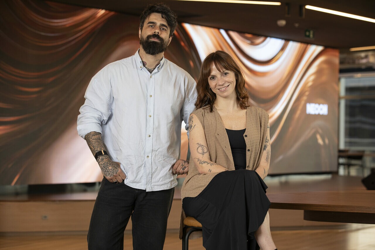 Rafael Thumé e Luísa Fedrizzi, especialistas em estratégia, abordaram o papel da criatividade e a importância da distintividade para as marcas