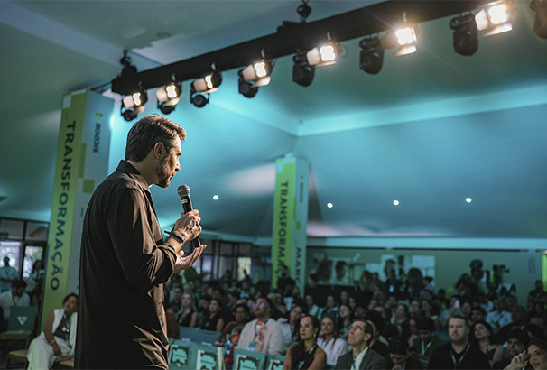 Thiago Franzão, Head de Mid-Market Sales do Google, durante o 1º Summit de Marketing Sicoob.