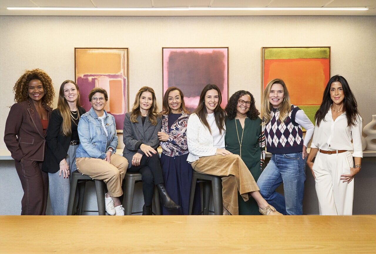 Gilvana Viana, Camila Costa, Monica de Carvalho, Maria Laura Nicotero, Regina Augusto, Fabiana Manfredi, Alessandra Souza, Valeria Soska e Juliana Roschel são as integrantes do primeiro mandato do conselho de Women to Watch (Crédito: Arthur Nobre)