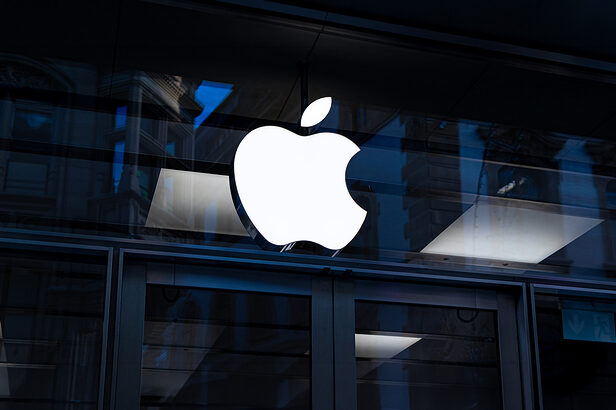 Apple lidera ranking de marcas mais valiosas da Interbrand (Crédito: Tobias-Arhelger-adobestockcom)