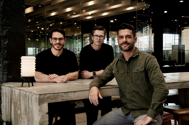 Da esquerda para a direita, Cássio Braga, Carlos Kulpa e Gabriel Vedana (Crédito: Divulgação)