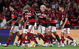 Iniciativa leva ao jogo da equipe feminina treinamento para combater o assédio (Crédito: Buda-Mendes-Equipe-Shutterstock)