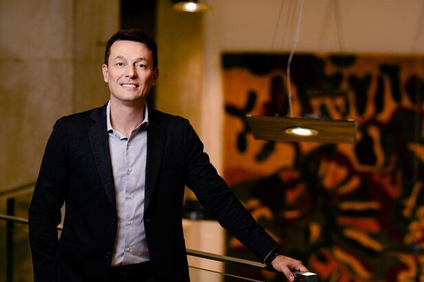 Com quase 30 anos no setor, Luiz Padial passa a liderar os canais de distribuição e marketing da Mapfre (Crédito: Divulgação)