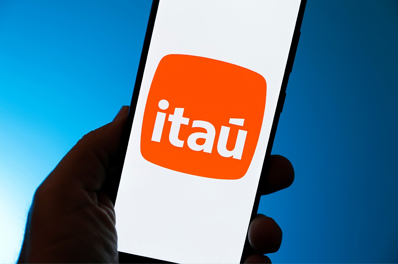 Itaú investe R$ 2,9 bi para acelerar modelos de IA