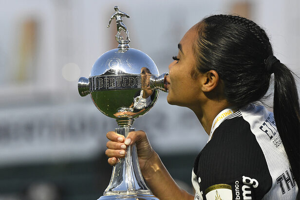 Libertadores feminina será transmitida por diversos players no Brasil (Crédito: Federico-Peretti-shutterstock)