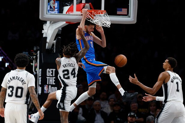 ESPN e Disney+ têm direito à 157 jogos da temporada regular da NBA (Crédito: Ronald-Cortes-GettyImages)