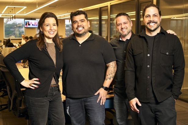 Da esquerda para a direita: Flora Nicotero, Bruno Castro, Andre Magni e Getulio Suarez (Crédito: Divulgação)