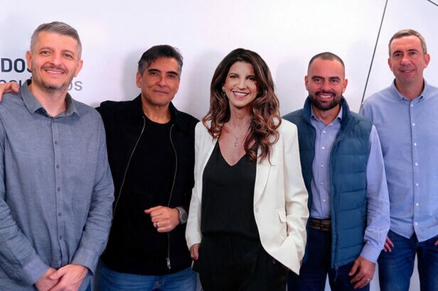 Da esquerda para a direita: Arnaldo Borim, Emerson Facunte, Sandra Gebara Boni Hidalgo, Glauco Corrêa, Fabrício Lourenço (Crédito: Divulgação)